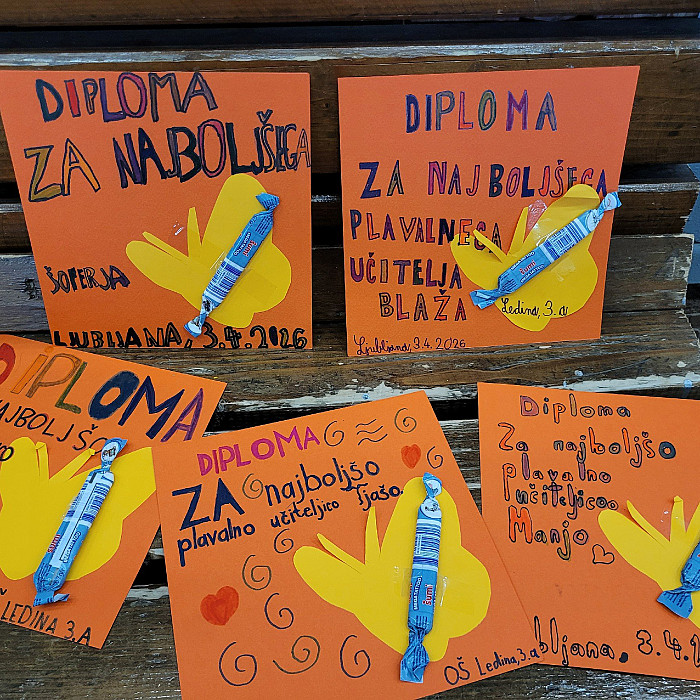 Tretješolci uživali v plavalnem tečaju v bazenih Tivolija