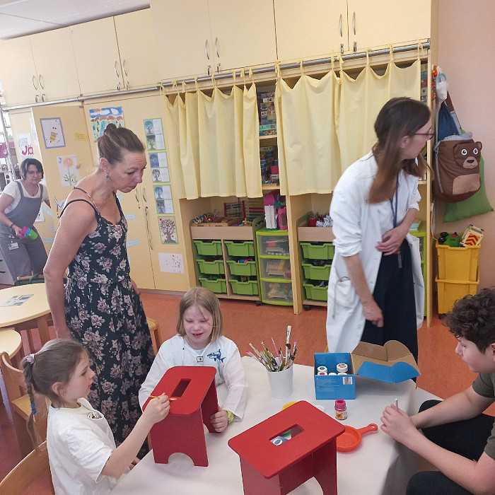 UNESCO projekt MODER STOL – NEKDO MISLI NATE