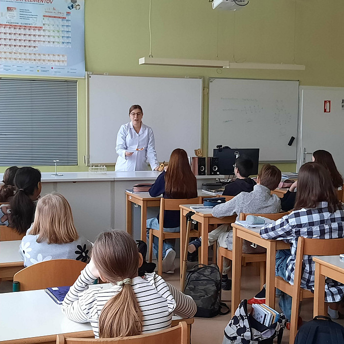 SKOK V PRIHODNOST PO IZKUŠNJE – akcija šolskega otroškega parlamenta (3. del)